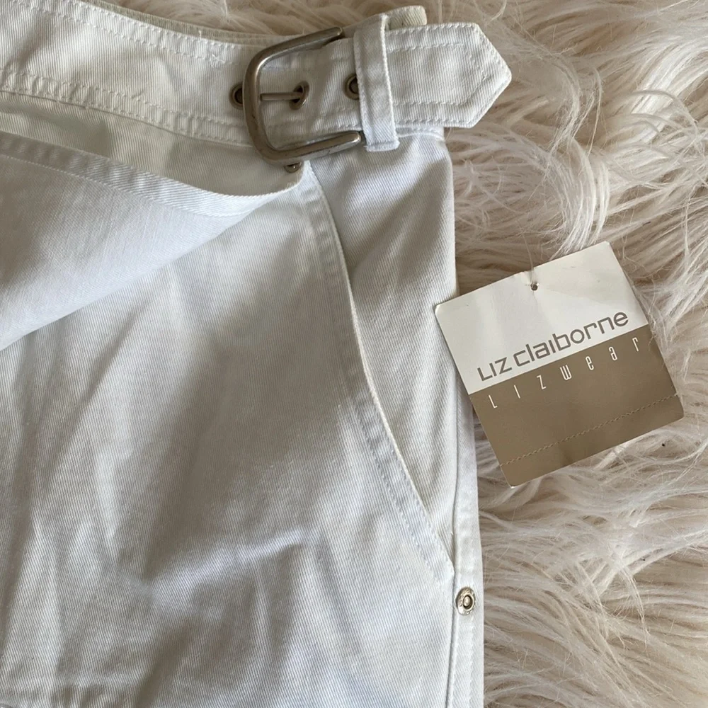 LIZ CLAIBORNE skort